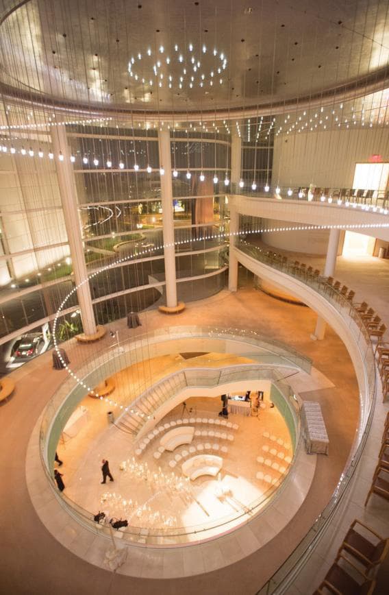 Henry and Renee Segerstrom Concert Hall - Main image