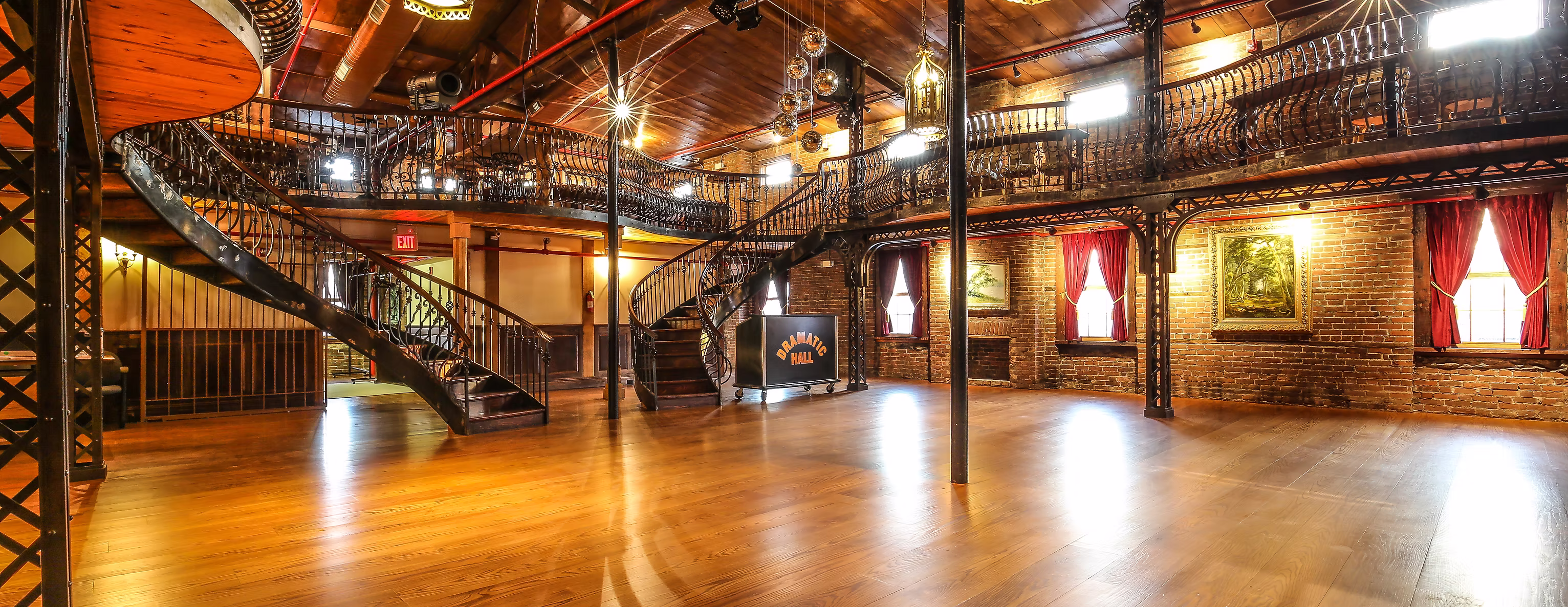 Dramatic Hall - Main image